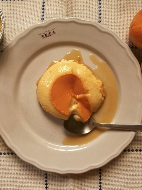flan de melocotón la fonda deza